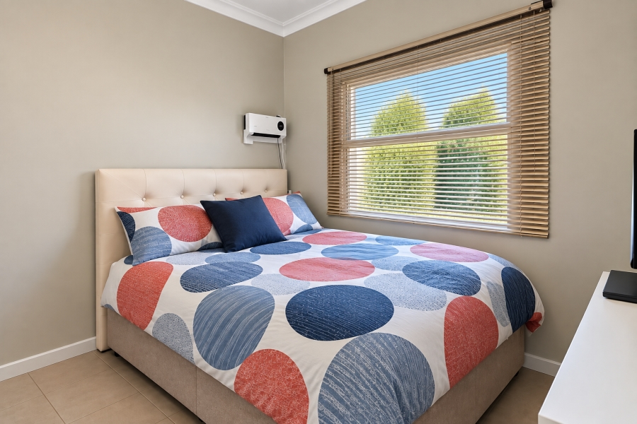 2 Bedroom Property for Sale in Parklands North Western Cape